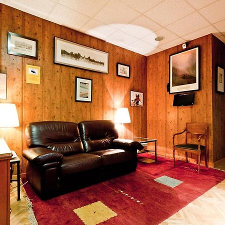 Hostal Asuncion Madrid Buitenkant foto