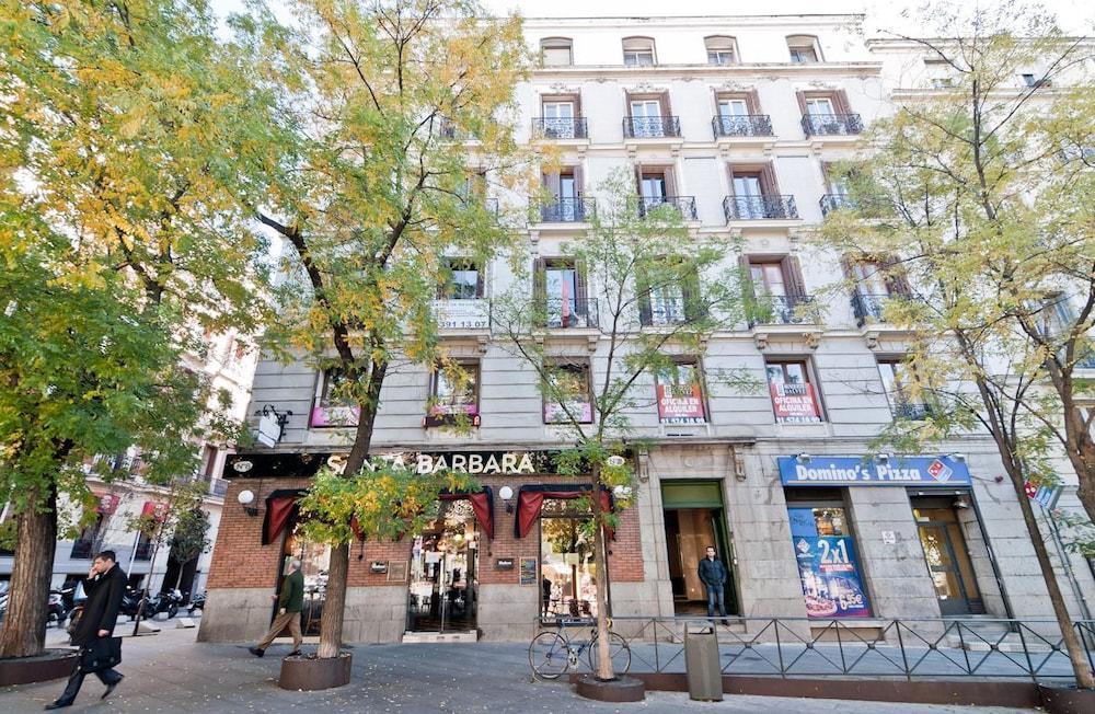 Hostal Asuncion Madrid Buitenkant foto
