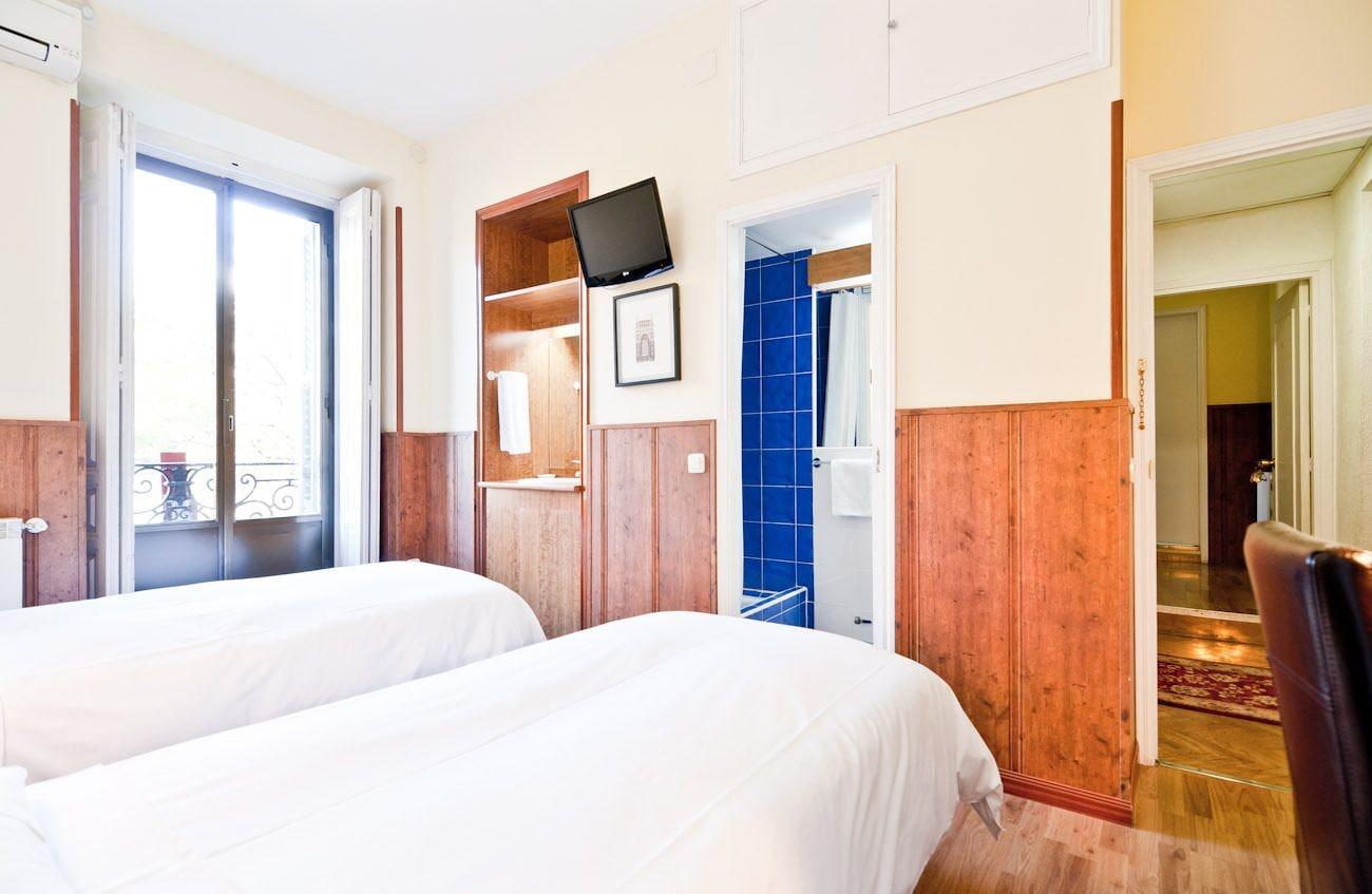 Hostal Asuncion Madrid Buitenkant foto