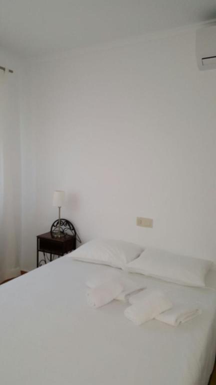 Hostal Asuncion Madrid Buitenkant foto