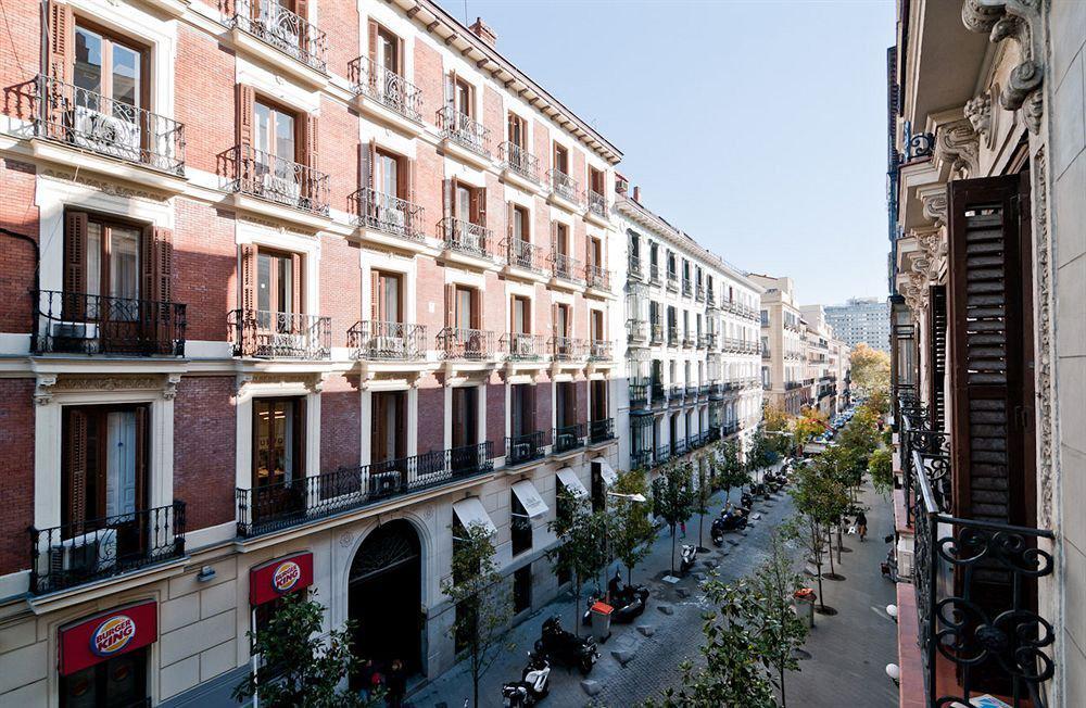 Hostal Asuncion Madrid Buitenkant foto